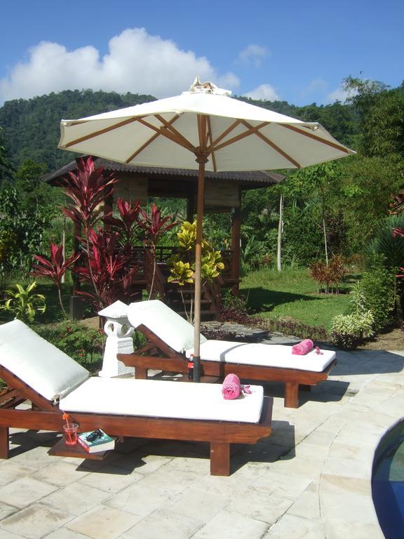 Guesthouse Rumah Senang Kalibaru Εξωτερικό φωτογραφία